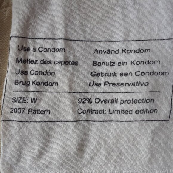 2009 H&M Limited Edition Katharine Hamnett Organic Cotton T-Shirt - Picture 7 of 12